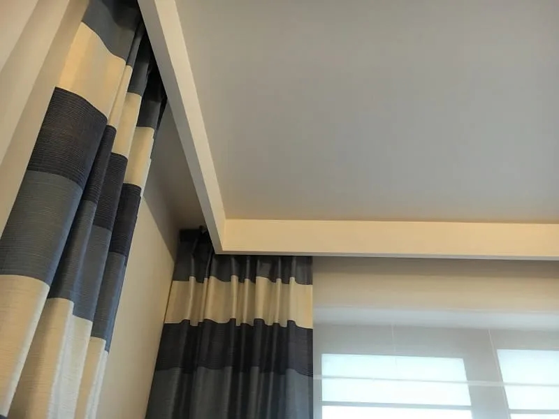 Jak założyć maskownicę na karnisz - proste kroki, które musisz znać