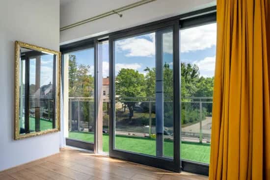 Jak zaizolować okno tarasowe, aby uniknąć problemów z wilgocią