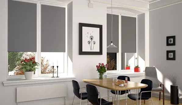Jaki kolor rolet do białych okien, aby uniknąć błędów w aranżacji?