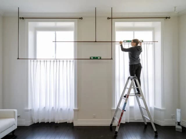 Jak zamontować karnisz ścienny - uniknij najczęstszych błędów