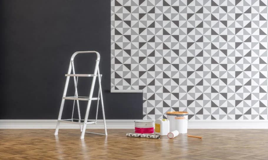 Jak wykończyć tapetę do połowy ściany, aby uniknąć błędów i kosztów